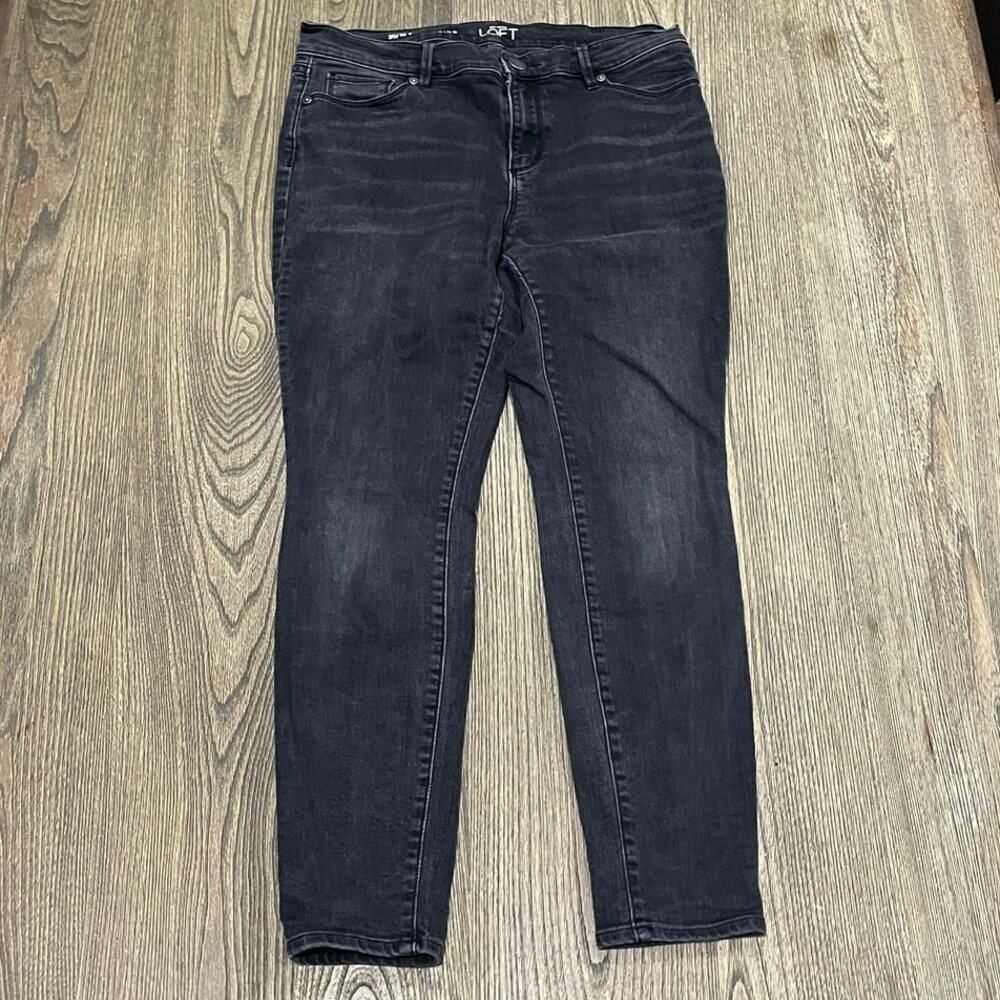 Ann Taylor LOFT Legging Jeans High Rise Denim Whiskering Black Size 30/10 P
